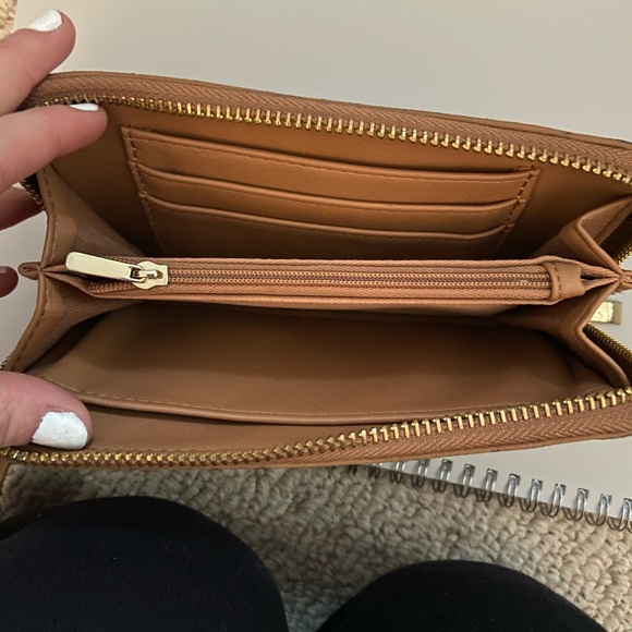 Wallet - Picture 2 of 2